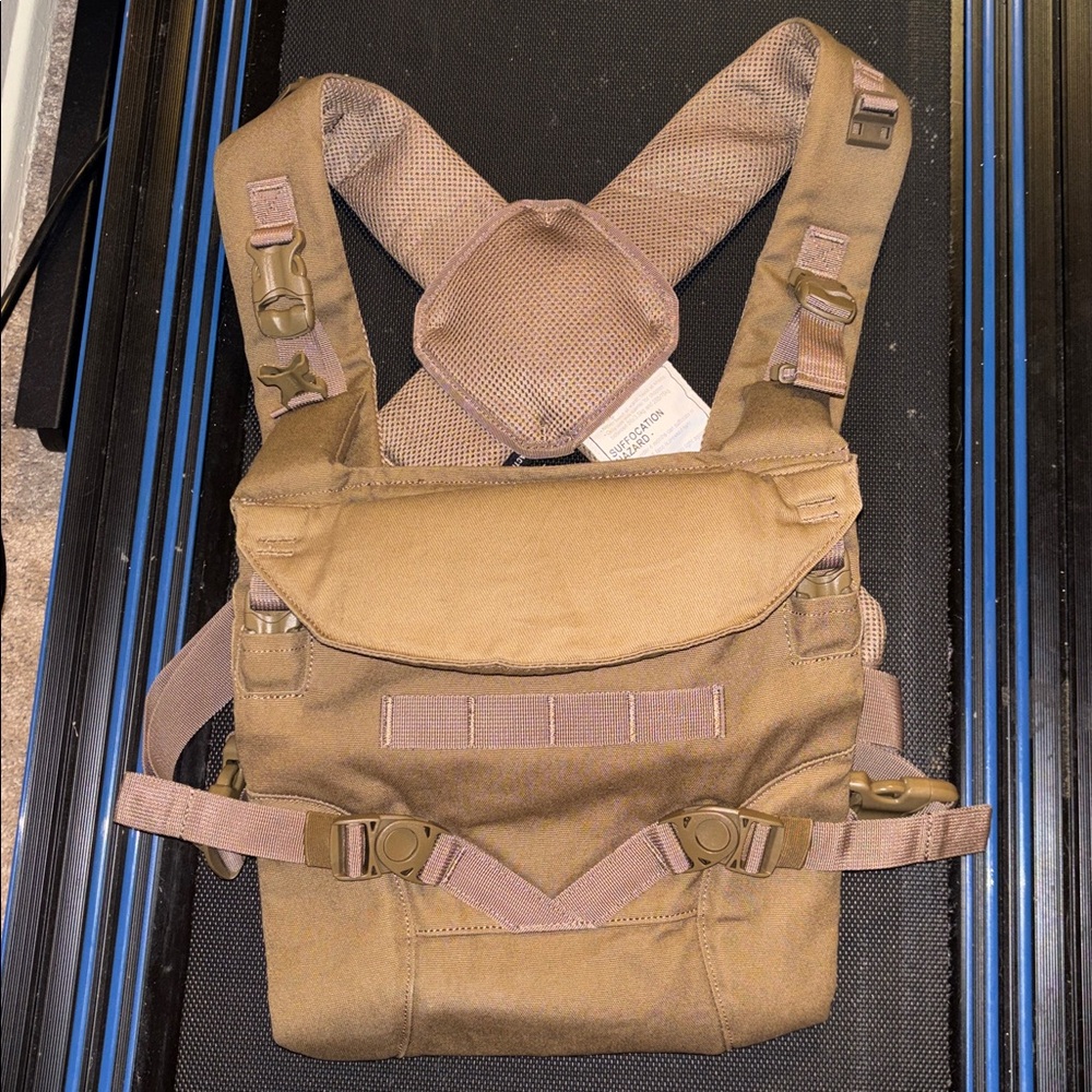 Baby and Toddler Carrier - Picture 2 of 3